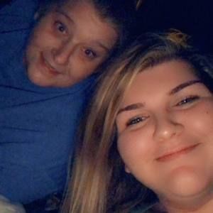 Meet your Posher, Addison